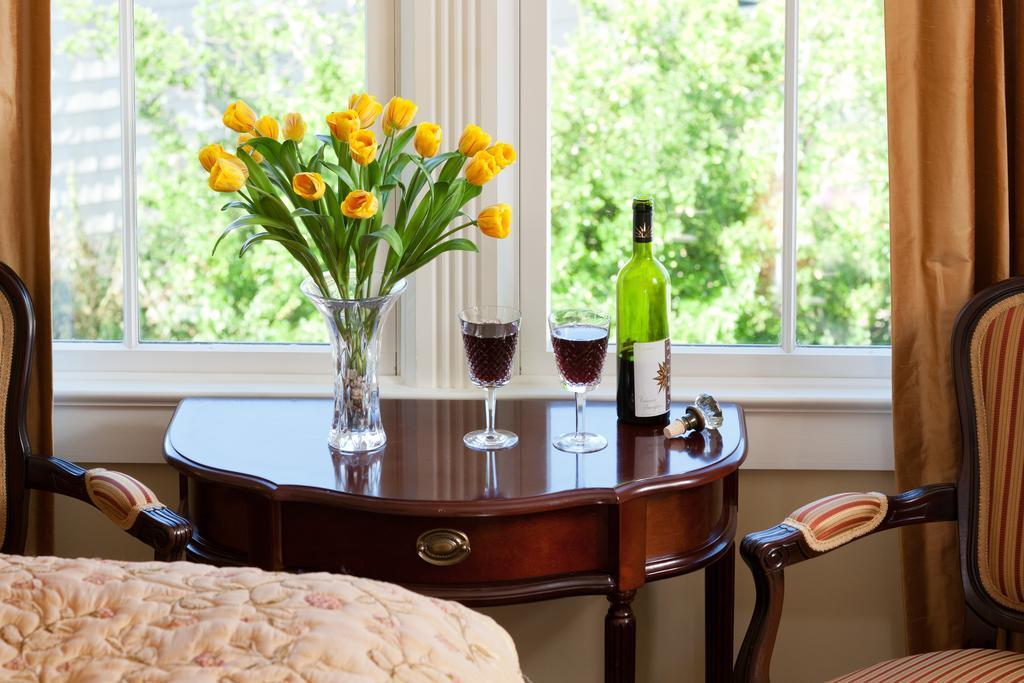 The Tower Cottage Bed And Breakfast Point Pleasant Beach Room photo